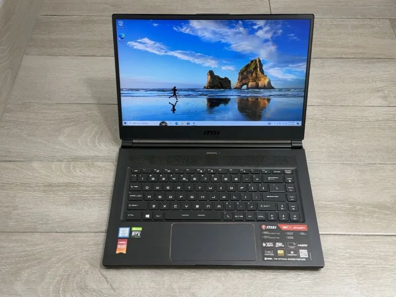 MSI GS65 Stealth 15.6" Core i7-9750H GeForce RT 2060 32GB RAM 512GB SSD Win-11
